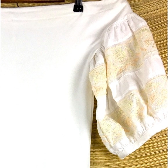 Free People “Rock With It Top”  In Ivory Off Shoulder W/Cream Embroidery Size L - Picture 7 of 10